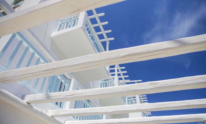 Image 13: ✈ MYKONOS | Ornos - Anamar Blu 4*, 3 nuit - Face à la mer