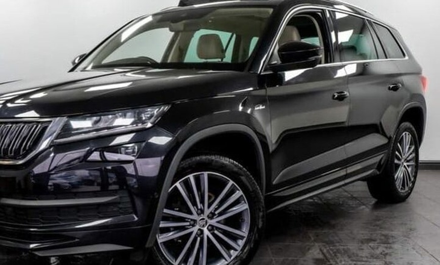 Image 7: Heathrow Airport & City to/from Southampton Cruise Port Transfer