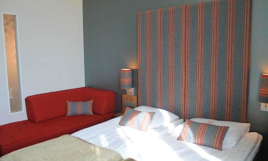 Image 5: ✈ LAPONIE | Rovaniemi - Santa's Hotel Santa Claus avec chasse aux a...