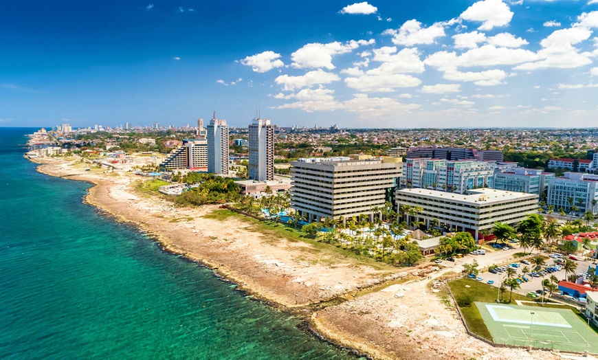 Image 2: ✈ CUBA | L'Avana & Varadero - Viaggio combinato Melia Habana & Meli...