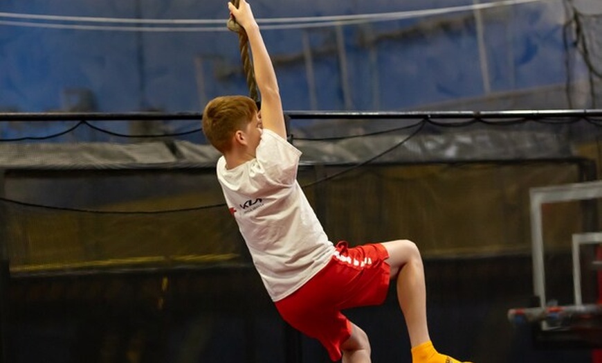 Image 2: $13.50 For 2 Hours Of Jumping For 1 Person (Reg. $27)