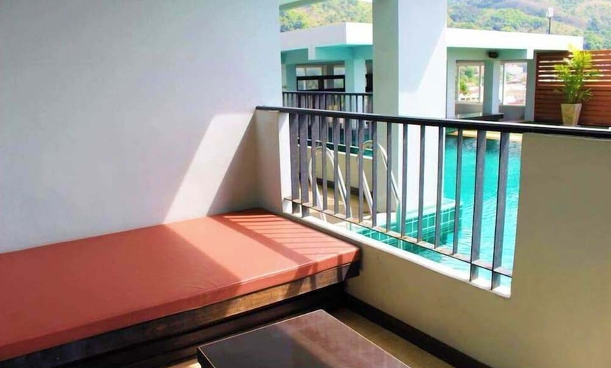 Image 19: ✈ POŁUDNIOWA TAJLANDIA | Phuket - Casa Del M 4* - Odkryty basen