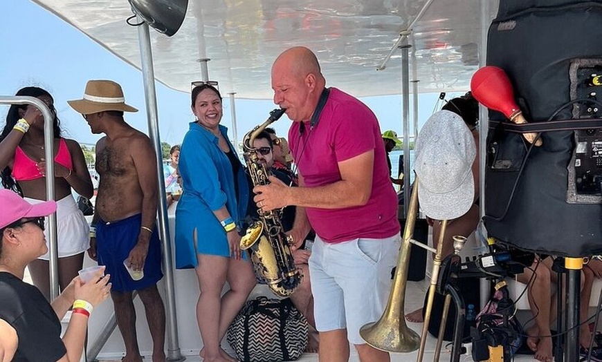 Image 7: Isla Mujeres Private Catamaran Tour with Transportation