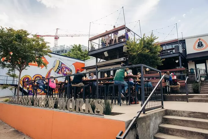 Hop-On Hop-Off Brewery Trolley Tour (West Loop)
