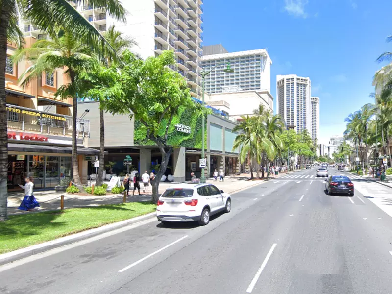 Parking at Waikiki Center Garage