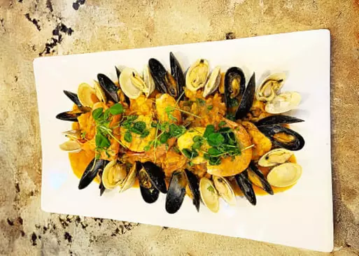 5% Cash Back at Relish Wine Bar & Grill