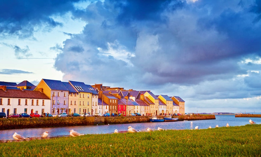 Image 3: ✈ IRLANDE | Dublin - Wild Atlantic Way avec location de voiture 3* ...