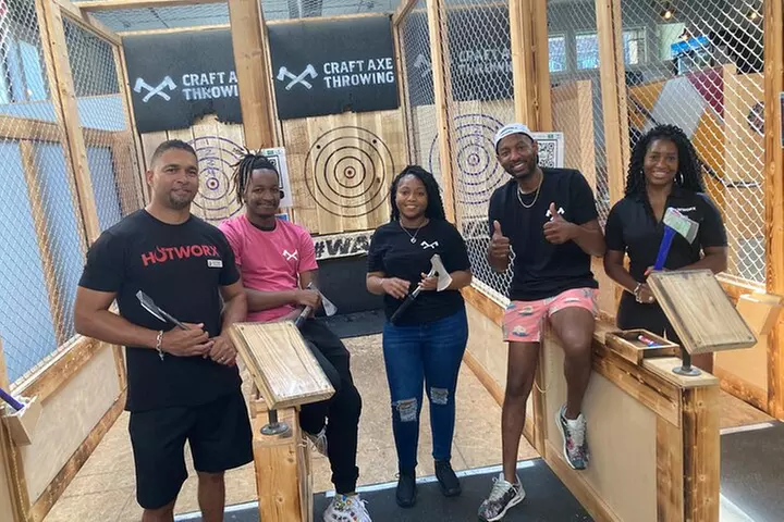 1 Hour Axe Throwing in Memphis