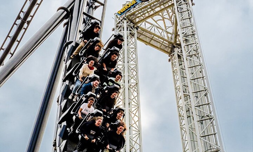 Image 8: Entrada Warner Park Madrid