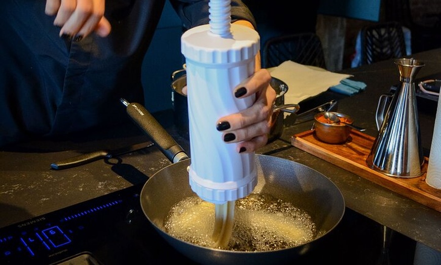 Image 12: El último taller de tapas en Málaga