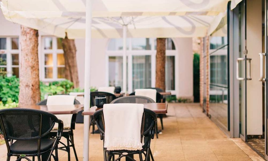 Image 20: ✈ HUNGARY | Budapest - Buda Castle Fashion Hotel 4*, 2 nights - Cit...