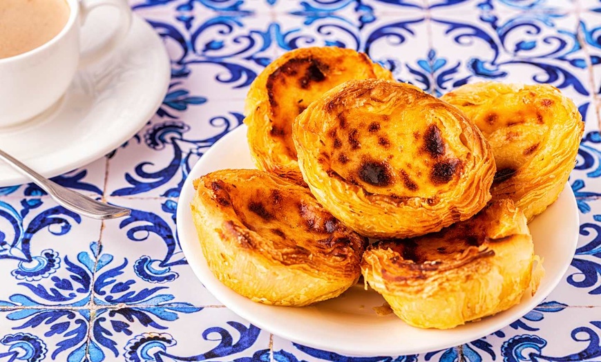 Image 13: ✈ PORTUGAL | Porto - Gaia Residence & Atelier pastel de nata 4*, 2 ...