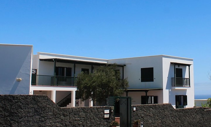 Image 2: Entradas a la Casa y Museo Biblioteca de José Saramago