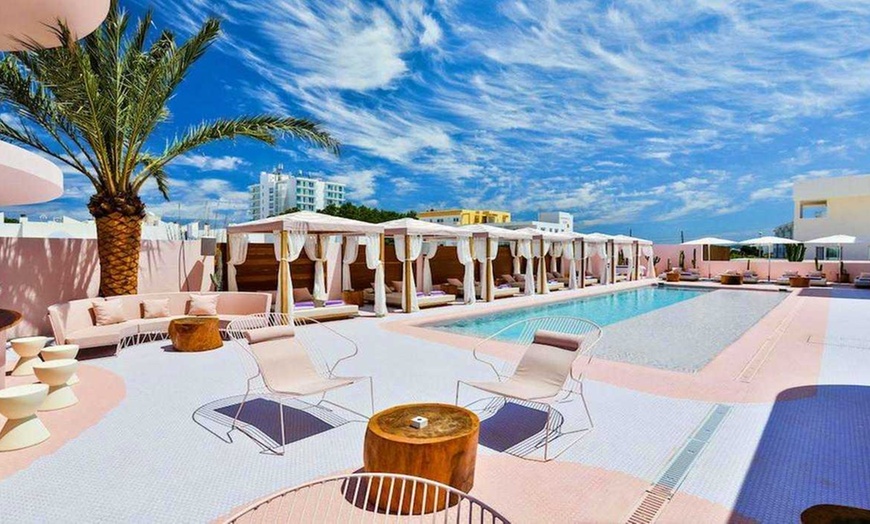 Image 2: ✈ IBIZA | Bahía de Sant Antoni - Paradiso Ibiza Art Hotel 4* - Pisc...