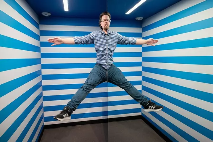 Museum of Illusions Dallas Admission