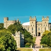 Image 4: London: Windsor Castle, Stonehenge & Bath Guided Tour with Entry