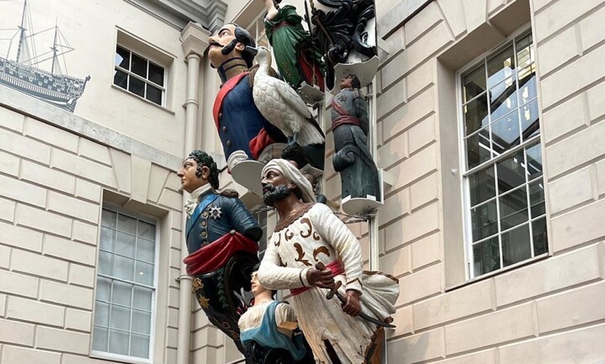 Image 44: London Walking Tour VIP