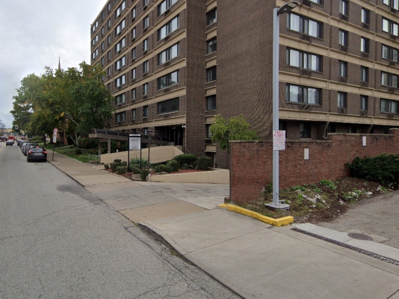 Parking at 151 N. Craig St. Garage - Valet