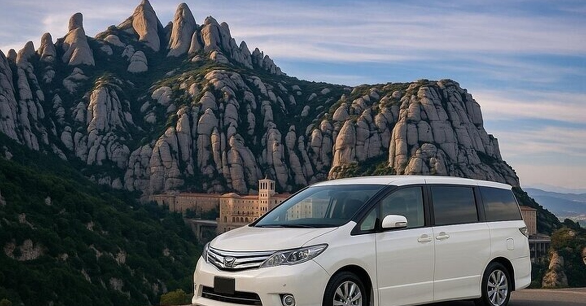 Tour privado por Montserrat con senderos y degustación cerca de Barcelona