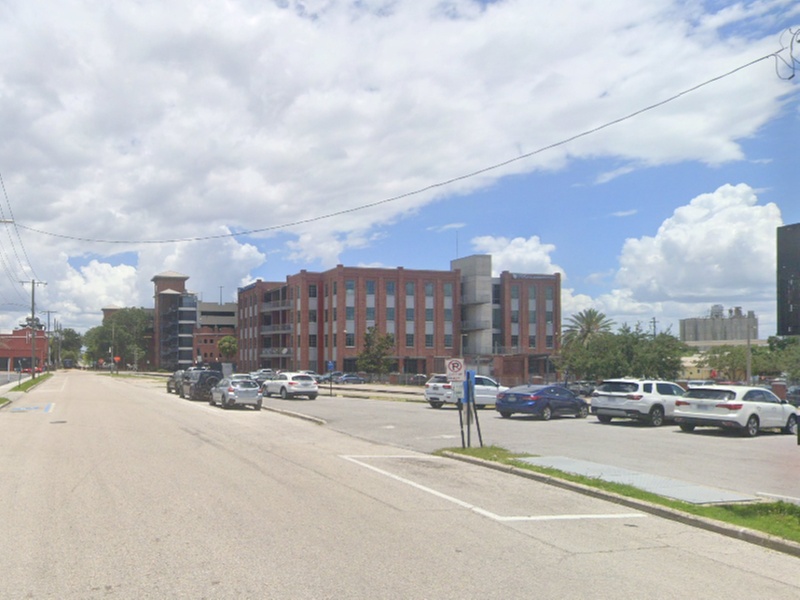 Parking at 1409 E. 6th Ave. Lot