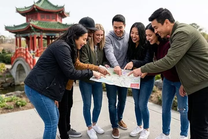 A Spectacular Scavenger Hunt: Mystery of Norfolk