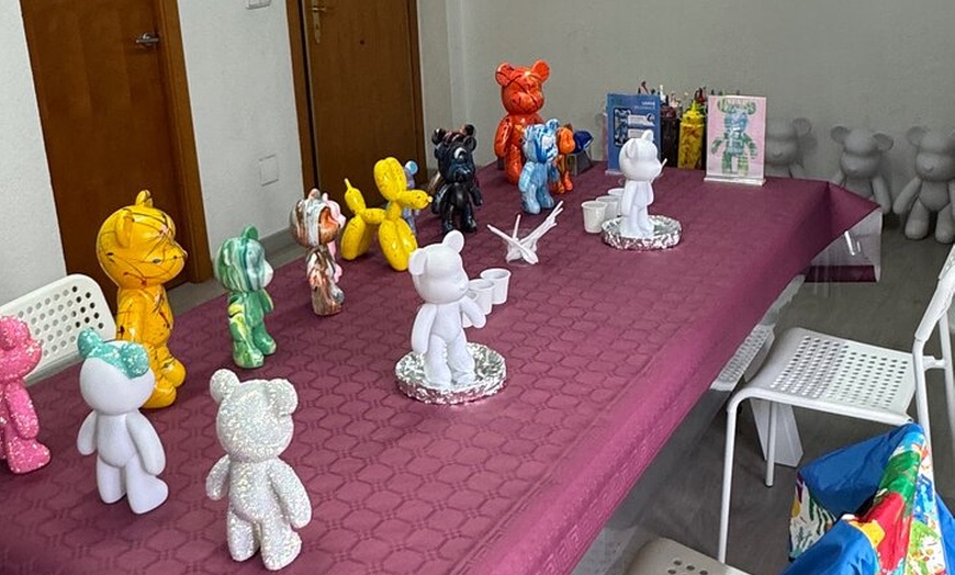 Image 23: Bear Art Studio: Pinta lo tuyo - Taller de arte fluido en Alicante