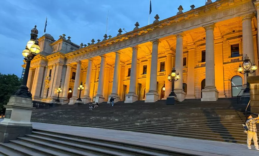 Image 4: Melbourne: Private Tour Explore the City & Brighton Beach Boxes.