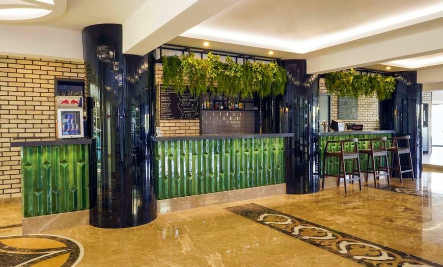 Image 9: ✈ ANTALYA EN OMGEVING | Alanya - Taç Premier Hotel & Spa 4*, 3 nach...