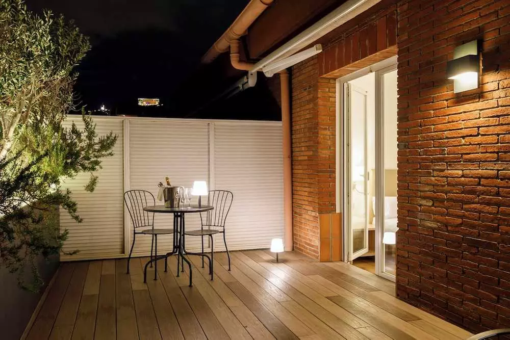 ✈ SPANIEN | Barcelona - Mariano Cubi Aparthotel Barcelona 4*, 2 Näc...