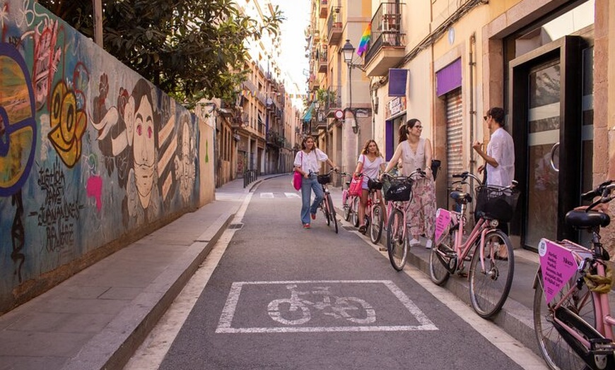 Image 13: Barcelona StreetArt Bike Tour