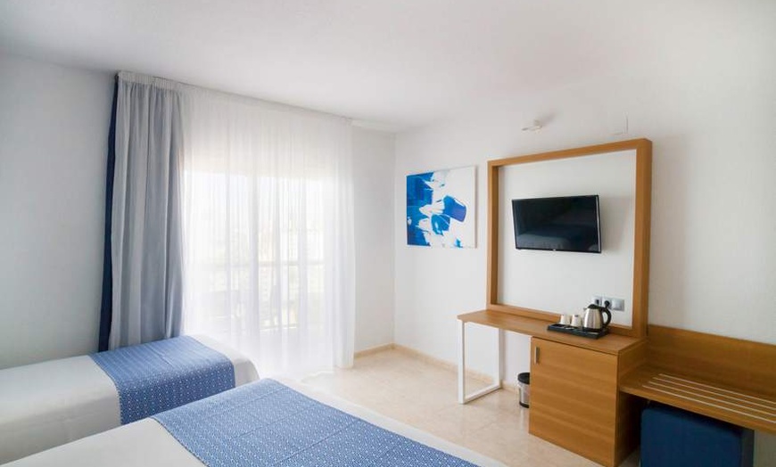 Image 150: ✈ COSTA DEL SOL | Torremolinos - Ibersol Torremolinos Beach 4*, 3 n...