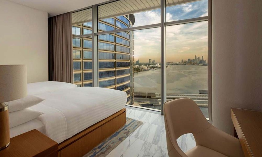 Image 4: ✈ EMIRATI ARABI UNITI | Dubai - Marriott Marquis Dubai Creek avec a...
