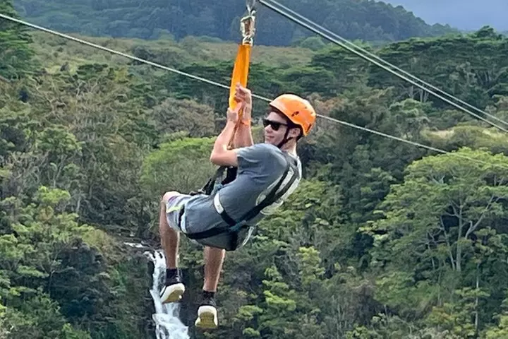 Big Island: 8-Zipline & Suspension Bridge Waterfall Adventure