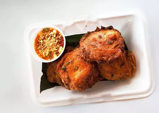 5% Cash Back at Thai House