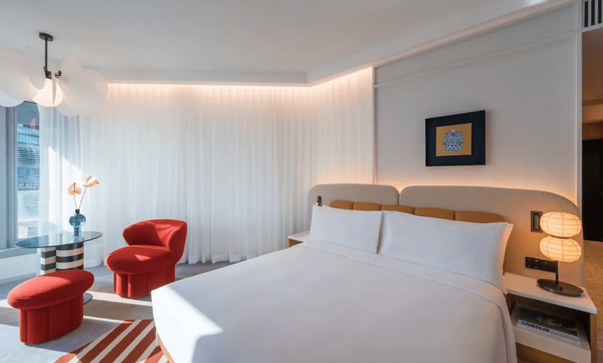 Image 7: ✈ HONG KONG - Mondrian Hong Kong avec excursion privée sur l'île de...