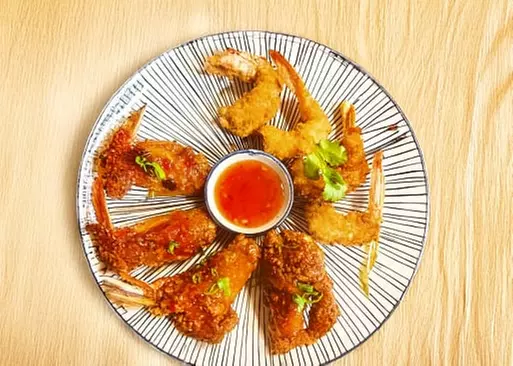 5% Cash Back at Thai Nara