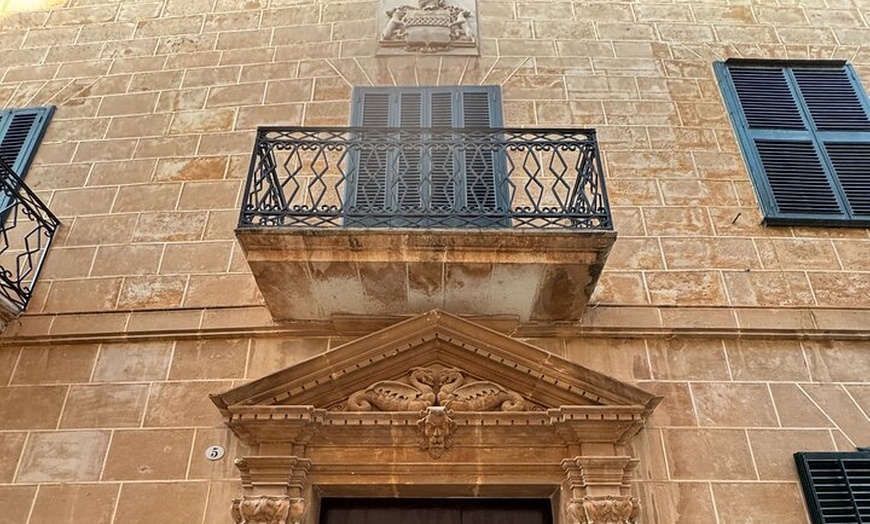 Image 8: Exclusivo tour privado a pie por Ciutadella