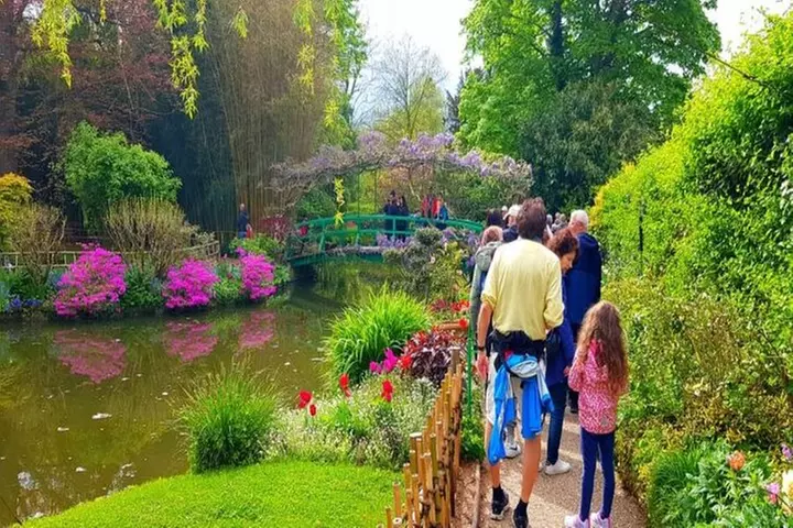 Demi-journée guidée à Giverny Monet depuis Paris
