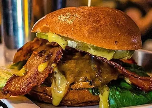 5% Cash Back at Myke's Cafe