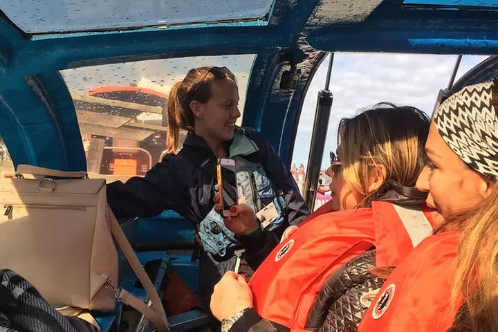 Niagara Falls Sightseeing tour of USA Side plus Jetboat