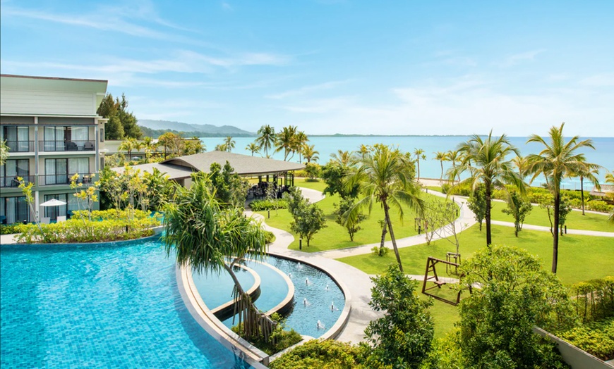 Image 23: ✈ THAILAND | Phuket & Khao Lak - Pauschalreise Courtyard by Marriot...