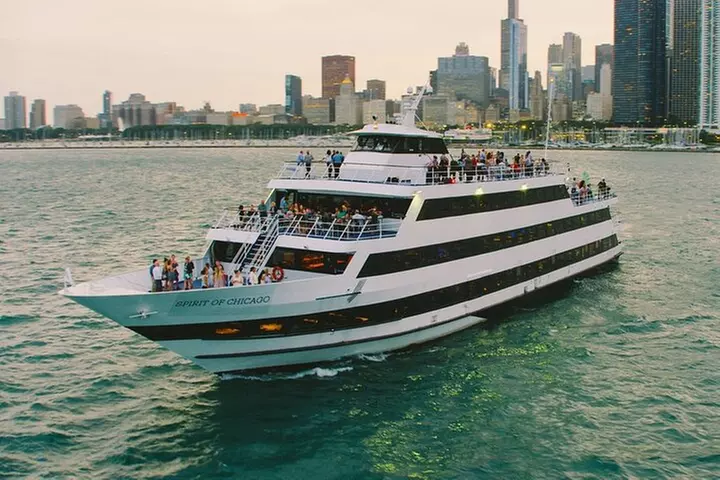 Chicago Signature Brunch Cruise on Lake Michigan