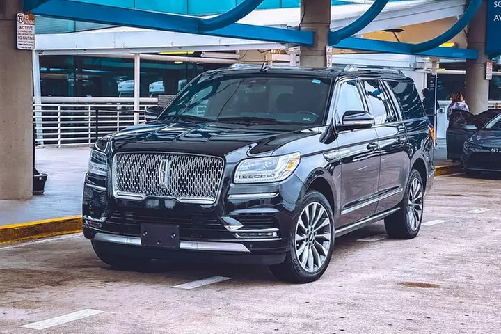 Private Transfer Jacksonville Airport to Downtown Savannah Hotels