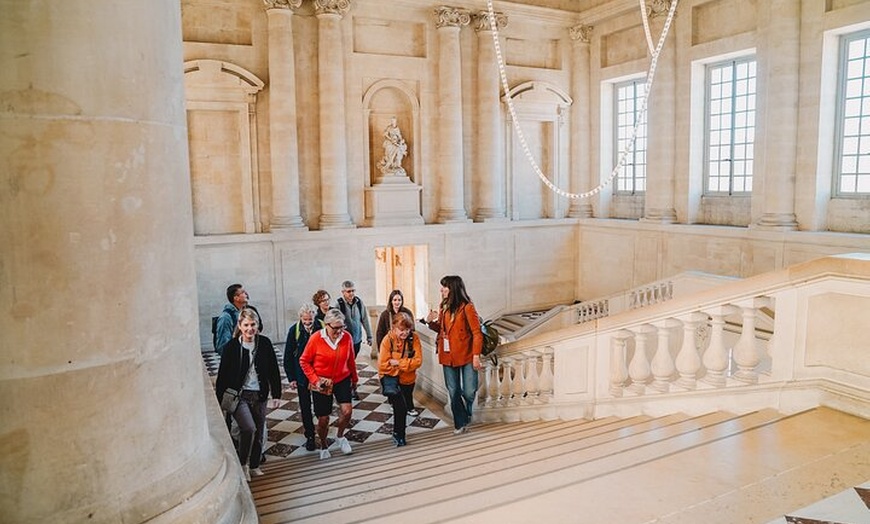 Image 3: Visite en vélo du château de Versailles et visite gastronomique ave...