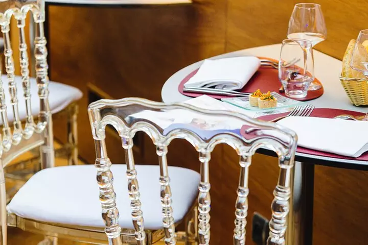 Dîner croisière sur la Seine avec Rooftop et chanteur live