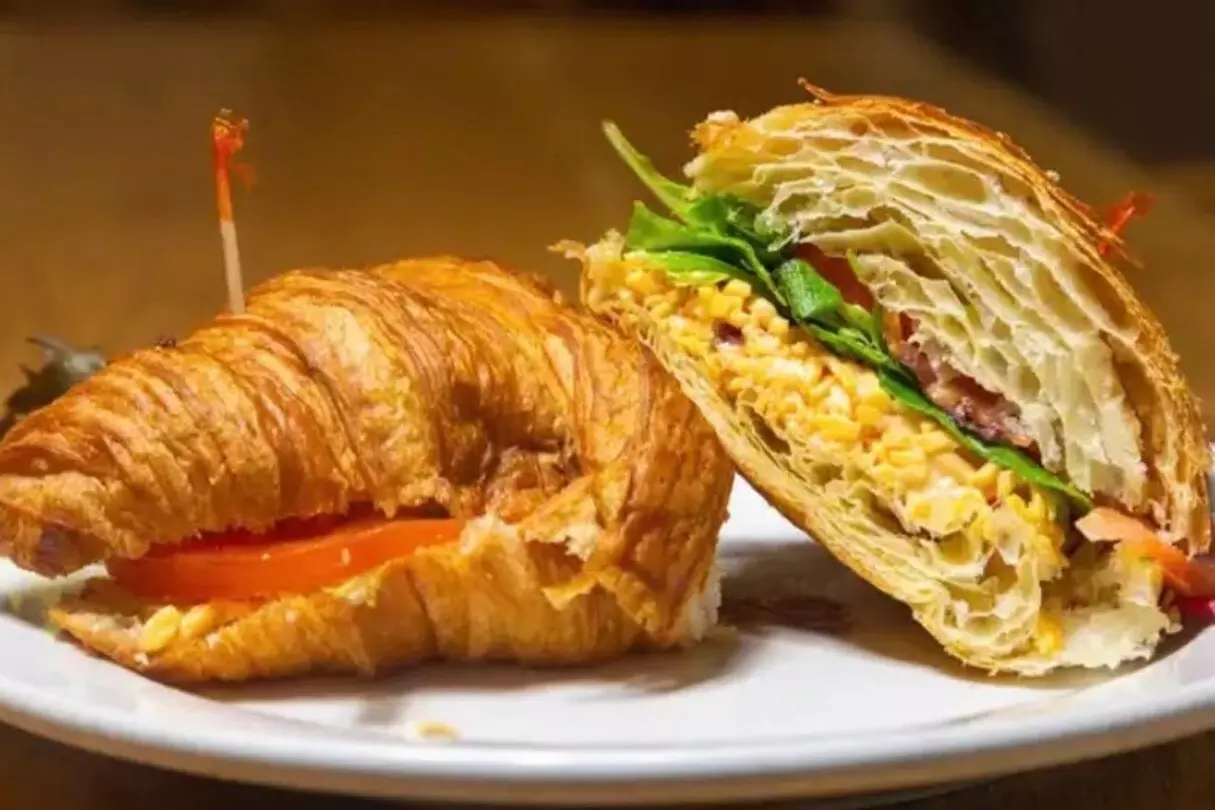 $10 For $20 Worth Of Coffee, Teas & Food