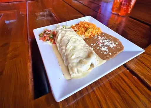 5% Cash Back at Los Tres Amigos Authentic Mex...