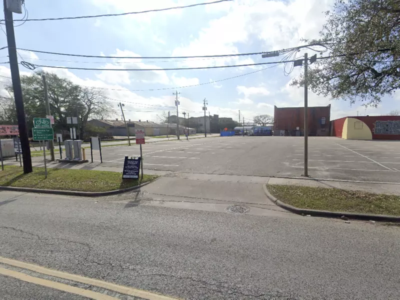 Parking at East Village Medium Lot