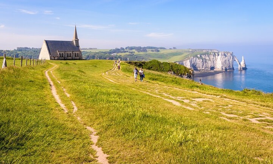 Image 13: Visite de Noël en Normandie : Falaises d'Étretat & Marché de Rouen ...