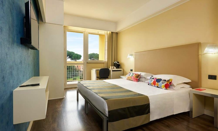 Image 6: ✈ WŁOCHY | Rzym - Hotel Roma Tor Vergata 4* - Turystyka poznawcza
